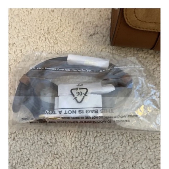 SEE by CHLOE JOAN LADYLIKE HOBO LEATHER BAG - Picture 6 of 12